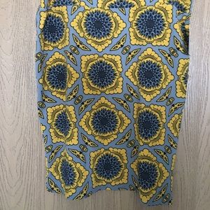 Lularoe Cassie skirt. New with tags. 3x